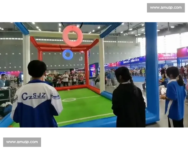 空中绿茵场：长三角无人机足球赛上演科技对决